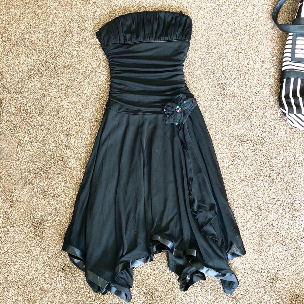 Black Strapless Dress